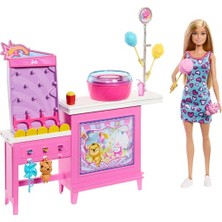 Aesco Barbie Mysteries: Beach Detectives Barbie 'malibu' Bebek, Pamuk Şeker Makinesi, Oyun Kabini ve Ödüller ile Birlikte 20 Aksesuar Içeren Oyun Seti, JFV67
