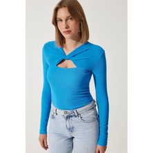 TeknoKapsül Happiness Istanbul Kadın Canlı Mavi Cut Out Detaylı Fitilli Örme Bluz SF00005