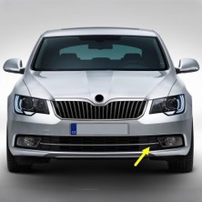 Nacario Sol Sis Farı Yan Kapak Krom Çıtalı 3T0853665B Skoda Superb 2 ile Uyumlu 2014-2015