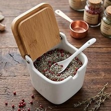 Nacario Deconox 1 Adet Bambu Kapaklı Porselen Kaşıklı Tuzluk Saklama Kabı - Küp Tasarımlı Beyaz Seramik Baharatlık Tezgah Üstü Şeker ve Tuz Kabı (Küçük ve Büyük Boy Seçenekli Tekli Satış) (Küçük)
