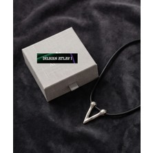 V Form Choker Kolye,