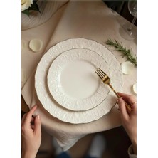 Kütahya Home Ivory 24 Parça Porselen Yemek Takımı – Yaldızlı Rölyef Desenli 6 Kişilik