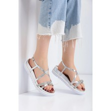  Golden Heel Ortopedik Tabanlı Kadın Gümüş Sandalet