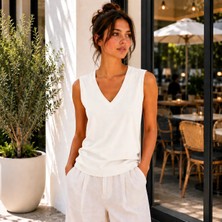 Hayalet Kadın V Yaka Kolsuz T-Shirt Ultra Soft Basic Bluz