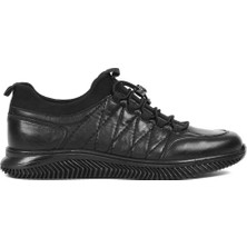 Celal Gültekin Erkek Siyah Bağcıklı Kalın Tabanlı Deri Sneaker