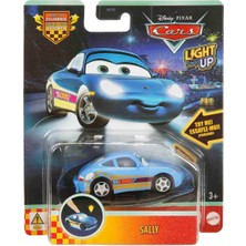 Disney Cars Disney ve Pixar Cars Işıklı Araç Seti - Sally