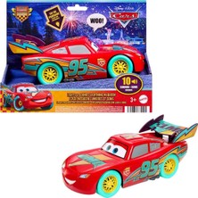 Disney Cars Sesli ve Işıklı Disney ve Pixar Cars Kutlama Yarışı Şimşek Mcqueen Aracı