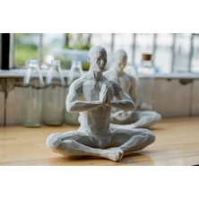 Empressco Meditasyon Yapan Pixel Adam Figürü