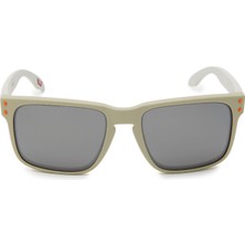 Oakley OO9102 Bej Erkek Güneş Gözlüğü