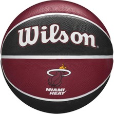 Wilson WTB1300XBMIA Nba Team Tribute Miami Heat No 7 Basket Topu