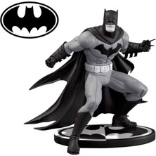 DC COLLECTIBLES Black&white Batman Greg Capullo Statue Figür