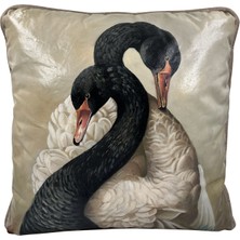 Elif Erdem Dark Love Desenli Keten Dekoratif Kırlent 45 x 45 cm