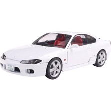 Solido 1999 Nissan Silvia S15 Spec-R Aero Aspen 1:18 White Model Araba