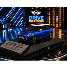 Scntoys Mini Cooper New Mini Hatch 1:26 Ölçek Diecast Model Araba Çek Bırak Mini Cooper Mavi Özel Standlı