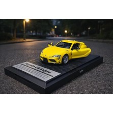 Scntoys Toyota gr Supra Diecast Model Araba 1:26 Ölçek Özel Standlı Toyota Supra