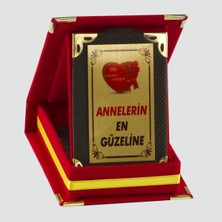 Gees Global Annelerin En Güzeline Plaketi