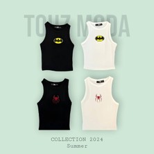 Touz Batman Nakışlı Siyah Halter Yaka Kaşkorse Crop Top