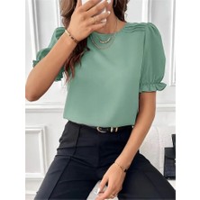 Alyn Wear Kadın Kısa Kollu Bisiklet Yaka Kolları Gipeli Ithal Krep Bluz