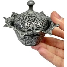 Livizmir Moda Kapaklı Metal Şekerlik – Osmanlı Motifli Gültaş Küçük Sunum Kasesi, Çikolata ve Lokum Kabı – Kahve Sunumları Için Dekoratif Şekerlik (Siyah)