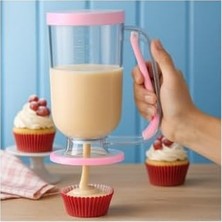 Livizmir Moda Hamur Porsiyonlayıcı, Kek Dağıtıcı, Krep Kabı, Muffin Aparatı, Waffle Kabı, Pancake Porsiyonlayıcı, Ölçülü Kap, Mutfak Yardımcısı, Pratik Mutfak Ürünü, Damlatmaz Kap, Pişirme Kabı, Tatlı Aparatı, Karı