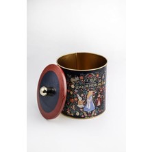 Frefly Store Tales Desenli Yuvarlak Metal Saklama Kabı - 14 cm x 15 cm