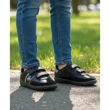 Mireva Unisex Cırtlı Hafif Esnek Rahat Tabanlı Çocuk Sneaker Spor Ayakkabı - Siyah