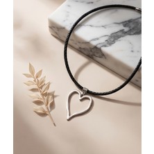 Dilhan Atlay Kalp Choker  Kolye