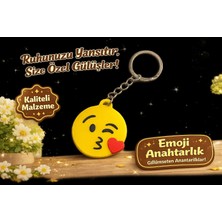 YSN Sounds Emoji Anahtarlık , Kalpli Öpücük Emoji Şeklinde Araç Anahtarlık - Emoji Araba Anahtarlığı