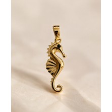 Sarezza Gold 14 Ayar Altın Denizatı Figürlü Şık Kolye Ucu 1,6 cm