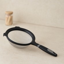 İlk El Grup Tel Süzgeç 19 cm Plastik Saplı 1000 ml