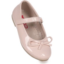Kiko Kids Barbe Rugan Fiyonklu Cırtlı Kız Çocuk Babet Ayakkabı
