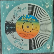 Zeki Müren- Gitmekmi  Zor Kalmakmı Zor / Söz Verirsin Severek    (45 Lik Yerli Plak -Dönem Baskı)