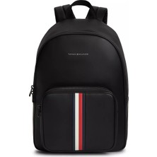 Tommy Hilfiger Erkek Ayarlanabilir Askılı Fermuarlı Ön Cepli Klasik Bayrak Logo Şeritli Siyah Sırt Çantası AM0AM14516-BDS