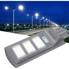 Ett Güneş Enerjili Sokak Lambası 120 W