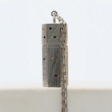 2WINS Makeup x Melis Goral Étoile Necklace Lip Gloss Silver