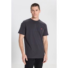 Wrangler Small Logo Bisiklet Yaka T-Shirt Faded Black
