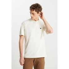 Wrangler Small Logo Bisiklet Yaka T-Shirt Vintage White