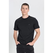 Wrangler Small Logo Bisiklet Yaka T-Shirt Siyah