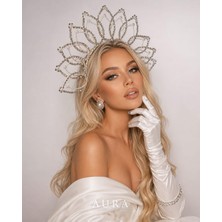 Aura Design Studio Aura Gümüş Renk Taş ve Inci Detaylı Büyük Boy Prenses Gelin Tacı Nişan Kına Nikah Özel Gün Parti Saç Aksesuarı