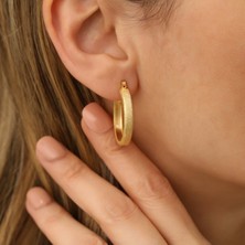 Nox Jewelry 14 Ayar Altın Kaplama Mat Yuvarlak Halka Küpe – Klasik Minimal Günlük Tasarım