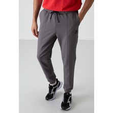 Tommy Life Koyu Gri Pamuklu Yumuşak Dokulu Comfort Fit Nakışlı Erkek Jogger - 82123