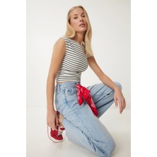 TeknoKapsül Happiness Istanbul Kadın Kemik Siyah Çizgili Fitilli Örme Crop  Bluz UB00342