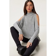 TeknoKapsül Happiness Istanbul Kadın Gri Cut Out Detaylı Oversize Triko Kazak AS00015