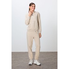 Tommy Life Bej Kompakt Pamuklu Kalın Pürüzsüz Dokulu Dik Yaka Oversize Fit Kadın Eşofman Takım - 95342