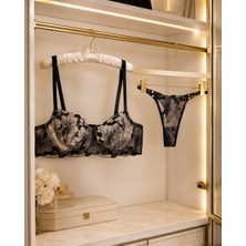 Veloura Siyah Çiçek Desenli Bralet Takım