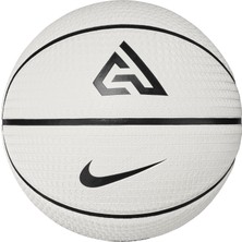 1001 Nike Playground 8p 2.0g
