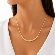 İpek Gold Renk Love Detaylı Geometrik Çelik Kolye