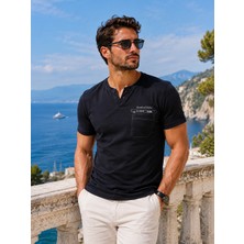 Masimar Erkek Yırtmaçlı V Yaka T-Shirt