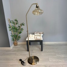 Bamyum Lumsa Kısa Boylu Bal Rengi Cam Eskitme Bükük Gövde Lambader Modern Metal Zemin Lambası