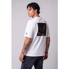 Black Nova Oversize Baskılı Unisex Tişört Classic Car Beyaz